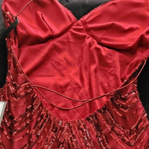 B. DARLIN JUNIORS WOMENS SEQUIN MINI BODYCON DRESS - Picture 13 of 14